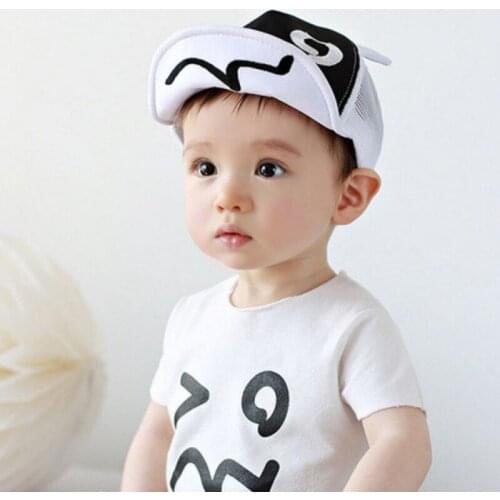 Baby Cartoon Mesh Hats Cute Black And White Ears Design Baby Cap Born Photography Props 46-50cm