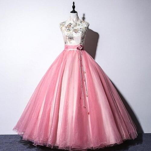Elegant Chinese High Neck Quinceanera Dresses Sleeveless Noble Ball Gown Luxury Embroidery Party Prom Quinceanera Dress