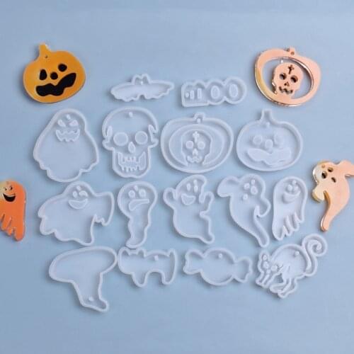 Halloween Pumpkin Pendant Silicone Mold DIY Brooch Bag Decoration Epoxy Mold Women Jewelry Tools