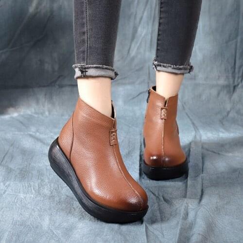 Retro Style Flat Platform Ankle Boots For Women Genuine Leather 6CM Heighten Increase Round Toe Winter Warm Ladies Short Boots