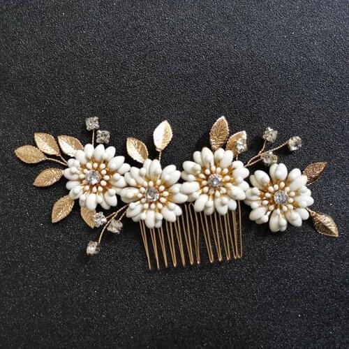 SLBRIDAL Vintage Baroque Alloy Crystal Rhinestone Pearl Flower Bridal Hair Comb Wedding Hair Accessory Bridesmaids Hair Jewelry