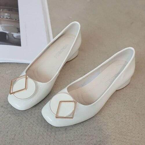 Womens Shoes Versatile Fashion High-end Patent Leather Square toe Thick Heel Single Shoes Mid-heel Square Buckle High Heels