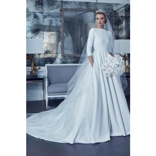 Vintage A-Line O-Neck Long Sleeve Satin Wedding Dresses withPockets White V-Back Sweep Train Bridal Gowns for Women