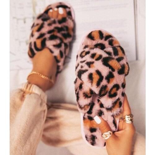 2021 Autumn New Womens Flat Slippers Fashion Leopard Shoes Plush Outdoor Womens Shoes Open Toe Plus Size