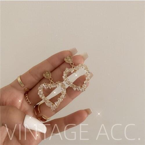 Korean Retro Love Earrings Heart-Shaped Long Pendant Earrings Cold Wind Simple Fashion Trend Earrings for Womens Party Jewelry