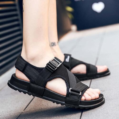 Mens Shoes Slippers With Fur For Home Flip Flops Woman Womens Sandals Shoe Man Summer 2021 tennis Crocks Krasaovki Comfort