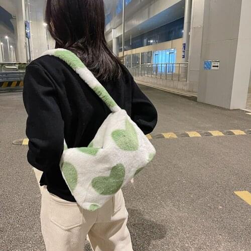 INS Fashion Women Versitile Cute Plush Flower Pattern Shoulder Bag Underarm Girl French Vintage Retro Faux Fur Fluffy Handbag To