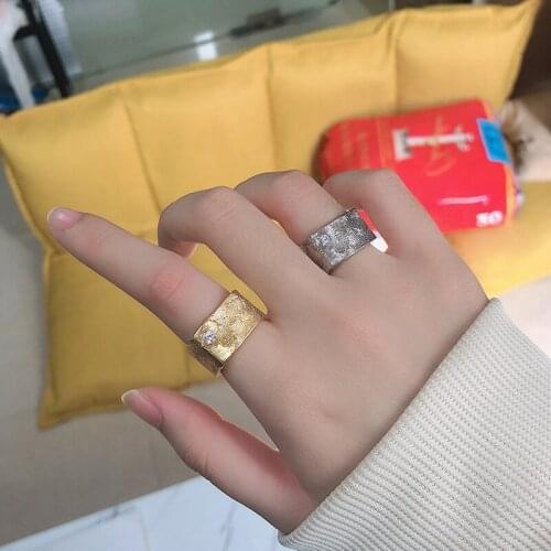Hot Selling High Quality 925 Silver Square Texture Wide Rings for Women Japan Korea Diamond Rings with Light Luxury Temperament