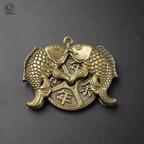 Vintage Brass Double Goldfish Key Chain Chinese Characters Shape Keychains Creative Car Keyring Mean Bumper Harvest Every Year