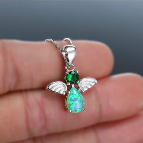 Simple Angel Wing Pendant Necklace Female Round Zircon Green Opal Wedding Necklace Dainty Silver Color Chain Necklaces For Women