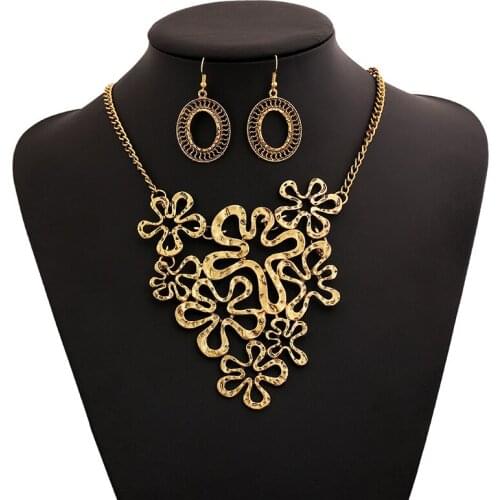 LZHLQ Vintage Hollow Flower Necklace 2020 Fashion Women Elegant Long Sweater Necklaces Statement Metal Brand Jewelry Accessories