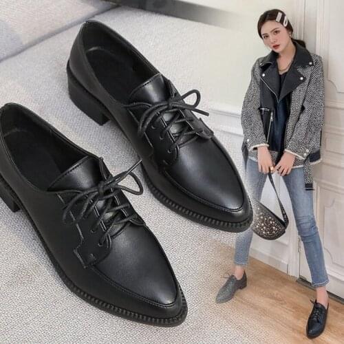 Soft Shoes Woman 2021 Pointed Toe Casual Female Sneakers All-Match Shose Women Oxfords Womens Modis British Style New Cross