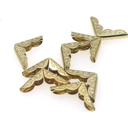 50PCs Book Corner Scrapbooking Albums Menus Folders Protectors 21x21x4mm F9303