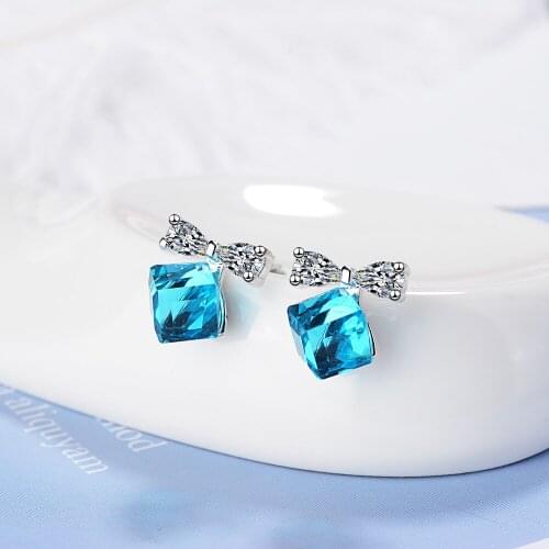 WANGAIYAO Aurora Sugar Cube Rubiks Cube Earrings Female Korean Artificial Crystal Bow Temperament Short Earrings Jewelry