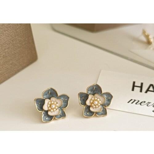 Vintage drip glaze simulation pearl flowers stud earrings for women sweet elegant temperament metal girl gifts earrings jewelry