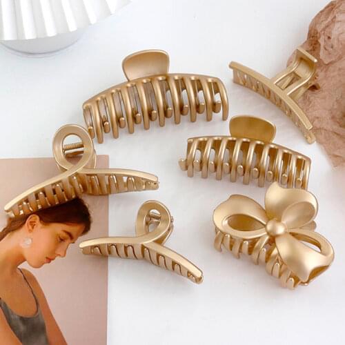 New Claw Clip Hairclip Simple Solid Color Korean Hair Clips for Women Clip Hair Girls Hair Clips Hair Barrettes Hair Accessories