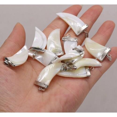 Natural shell pendants Crescent knife shape Exquisite Shell Charms For Jewelry Making DIY Bracelet Necklace Earrings Accessories