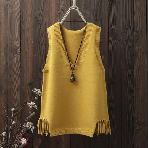 Korean Spring V-neck Sleeveless Knit Sweater Vest Women Solid Tassels Hem Waistcoat Female Casual Pullover Jumpers Ladies Tops
