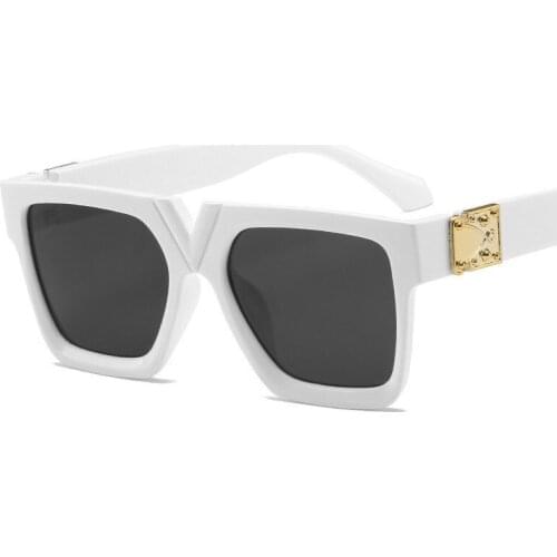Retro White Oversized Square Women Anti-Reflective Sunglasses Classic Tea Mirror Sun Glasse Plastic Adult Glasses Uv400