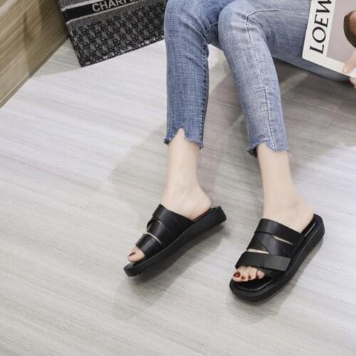Womens Flip Flops 2021 Summer The New Solid Color Open Toe Sandals All-match Comfortable Rubber Casual Shoes Flat Shoes
