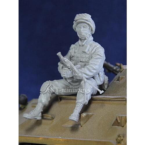 1/35 Scale Die-cast Resin White Model Sniper Crimean War Model Requires Manual Coloring Of The Model Free Shipping