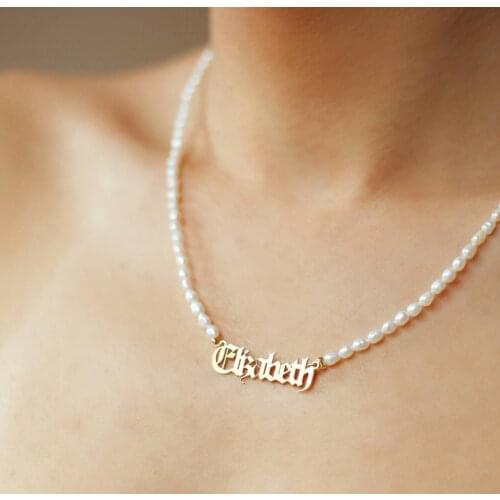 3UMeter Custom Name Pearl Necklace Natural Freshwater Pearl Necklace Old English Gothic Signboard Handmade Bridesmaid MOM Gift