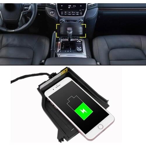 Car wireless QI charger for Toyota LAND CRUISER LC200 2016-2019 wireless mobile charger fast charger charging plate accessories