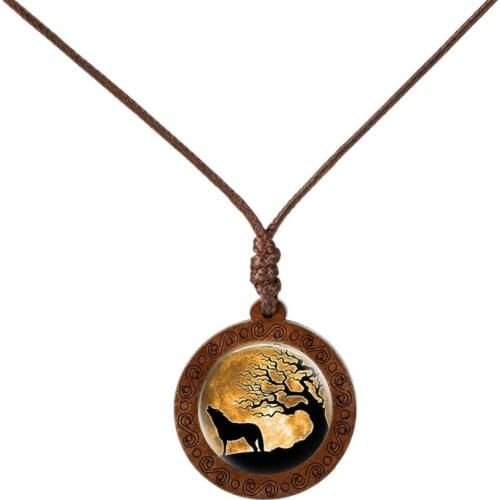 2019 New Trendy Wooden Glass Cabochon Necklace Wolf Moon Necklace Fashion Accesssories Chain Jewelry For Men Women Gift