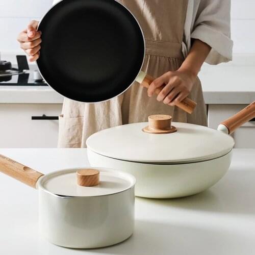 Non-Stick Thickened Kitchen Soup Pot Flat-Bottomed Milk Pot Wooden Handle Pot Household Instant Noodle Breakfast Kitchen Utensil