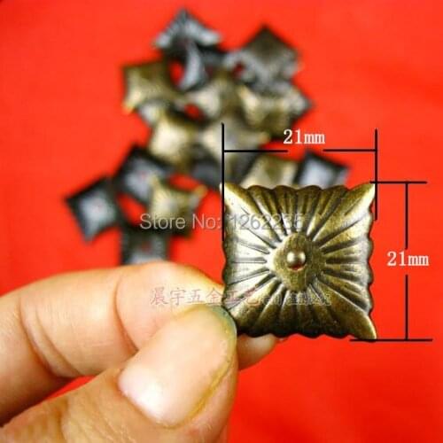 21*21MM Imitation gold bubble nails Quartet red bronze sofa nail Decorative nails Triangle nails Wholesale