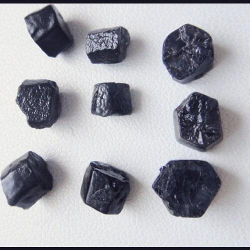 Promotion 3 ct sapphire raw gemstone precious mineral samples raw sapphire from Chinese biggest sapphire mine GIC certificate