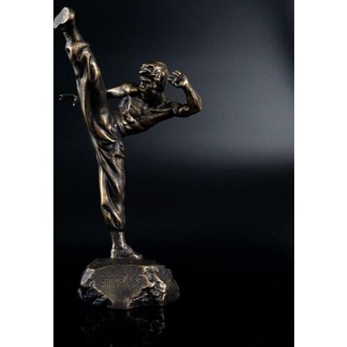 Chinese Kung Fu Sculpture Collectible Bruce Lee Statue Sculpture Model Kung Fu King Sculpture Memorial Home Decoration Gifts