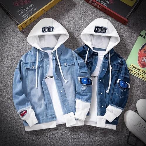 Men Denim Jacket Streetwear Hip Hop Mens Hooded Jean Jackets Male Casual Loose Outerwear 2021 New Spring Fashion Slim Fit Coat