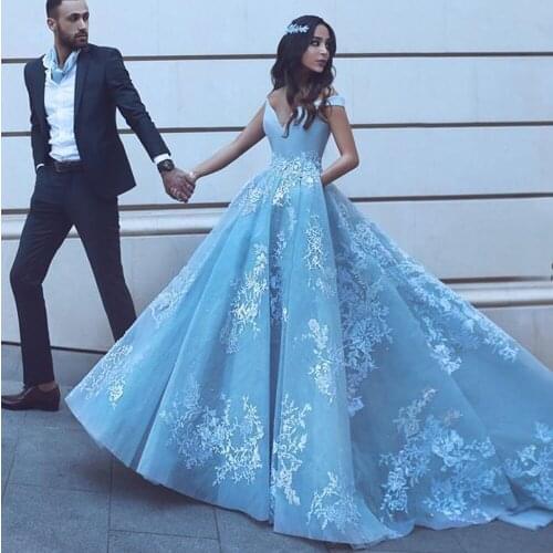 Graceful Arabic Light Sky Blue Garden Wedding Dress Off Shoulder Backless Lace Country Bridal Gowns Formal Engagement Dress