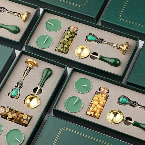 Wax Seal Stamp Kit, Retro Creative Sealing Wax Stamp Maker Gift Box Set Brass Color Head with Vintage Classic