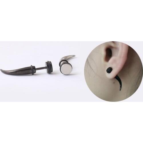 Hot sale Unique Steel Black titanium Steel Horn Cone Spike Tip Women Men Ear stud Earrings 2pcs