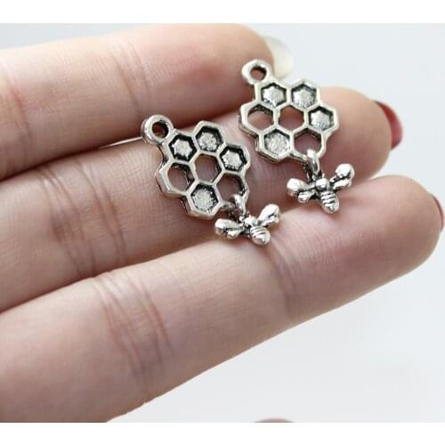Yamily 20pcs/26x13mm Honey Bee Charm Zinc Alloy Honey With Bee Pendants For Necklace Earring Diy Jewelry Making