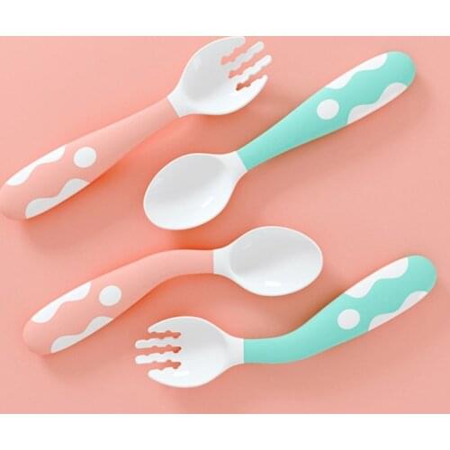 2pcs / set Baby Boys Girls Spoon Fork Feeding Care Soft Silicone Can 360 bend Safety Children Curved Handle Easy Grip Elbow Trai