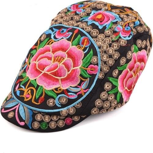Vintage Ethnic Skullies Beanies for Women Autumn Winter Mexico Style Original Designer Embroidery Hat Beanies