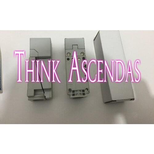 Proximity switch XS7-C40NC440 XS7-C40NC449 XS7-C40PC440 XS7-C40PC449 XSC-H207629 XSC-H203629