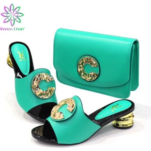 Fashion Green Italian Women Matching African Slippers and Bag Set Decorated with Rhinestone Ladies Shoe and Bag for Wedding