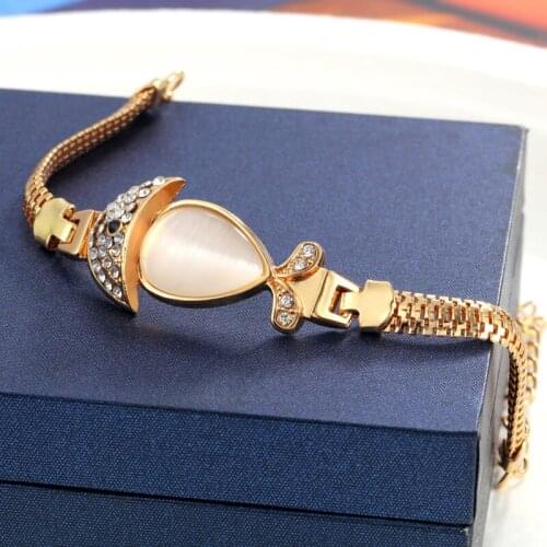 Hesiod Fashion Vintage Ethnic Elasticity Fish Opal Bracelet Boho Statement Crystal Bangle & Bracelet Women Jewelry