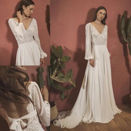 2020 Bohemian Wedding Dresses V Neck Long Sleeves Lace Appliques Bridal Gowns Sexy Backless Sweep Train A-Line Wedding Dress