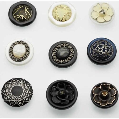 Free Shipping Craft Buttons Handmade Decorative Rhinestone Resin Buttons,Sewing Buttons For Clothing Accessories Fur Coats