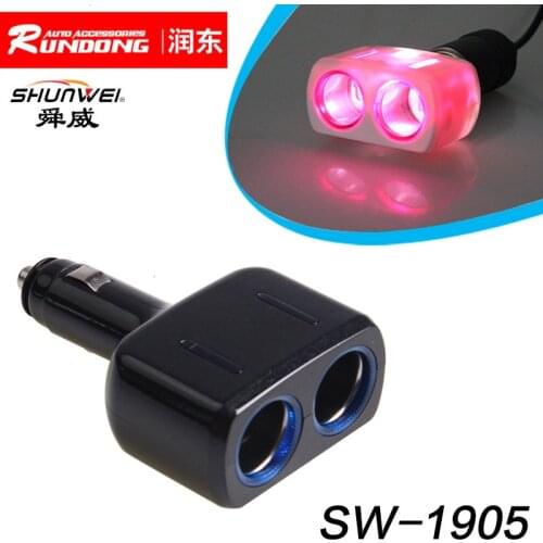 Shunwei adjustable angle one tow two cigarette lighter rotary car charges one two power distributor SD-1905
