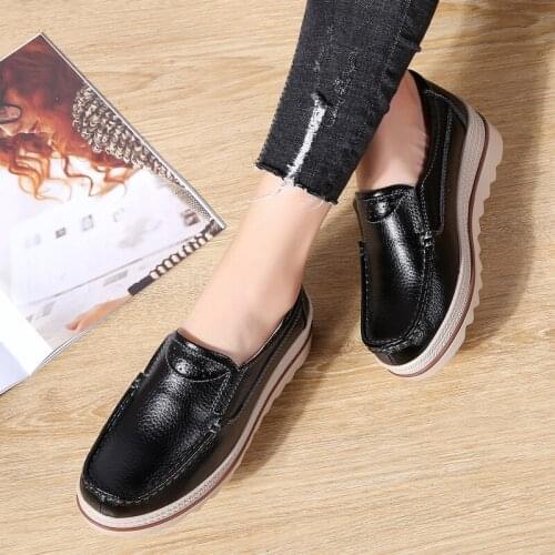 New Ladies Cow Genuine Leather Shoes Women Flats Platform Sneakers Creepers Slip On Flats Fashion Female Moccasins Casual Shoes