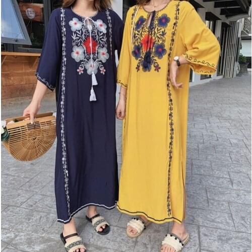 Floral Embroider Maxi Dress O-Neck Tassel Lantern Sleeve Beach Dresses 2020 Vintage Loose Boho Chic Dress Summer Clothing DD2510