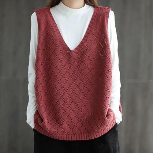 2021 Spring Summer Loose Womens Knitted Vest Retro Literary V-neck Hollowed Out Girls Sweater Thin Versatile Vest Claret