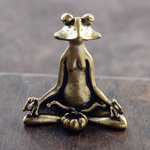 Copper Incense Burner Holder Meditate Zen Frog Statue Small Desk Ornament Retro Brass Copper Animal Tea Pet Home Decoration