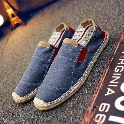 2019 QWEDF Mens Shoes Casual Male Breathable Canvas Shoes Men Chinese Fashion Soft Slip On Espadrilles For Men Loafers X4-30